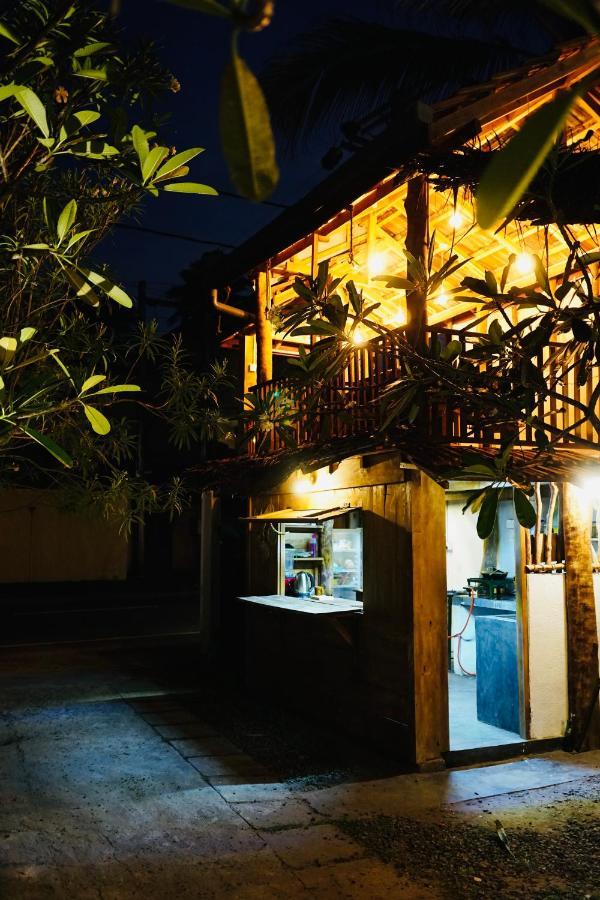Soul Inn Ahangama Buitenkant foto